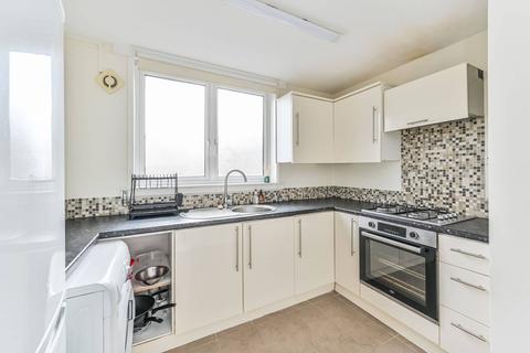 1 bedroom flat for sale, Cromwell Road, Oval, London, SW9