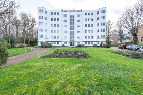 Pages Lane, London, N10