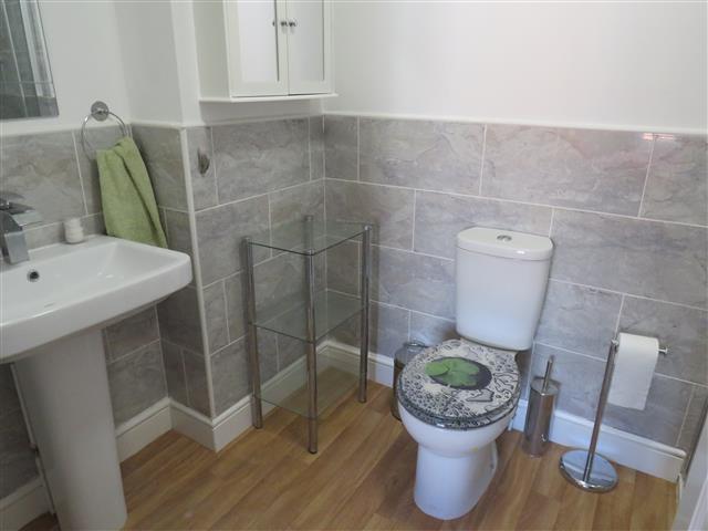 En-suite Bathroom