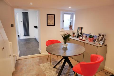 2 bedroom cottage for sale, Quemerford, Calne