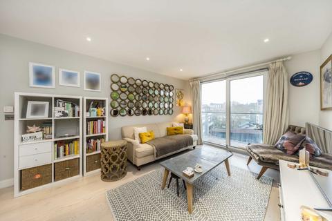1 bedroom flat for sale, Plough Road, Battersea SW11