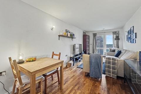 1 bedroom flat for sale, Cedar Court, Longfield Centre, Prestwich, M25 1GZ