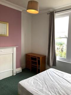 3 bedroom apartment to rent, Stanley Road, Bristol BS6