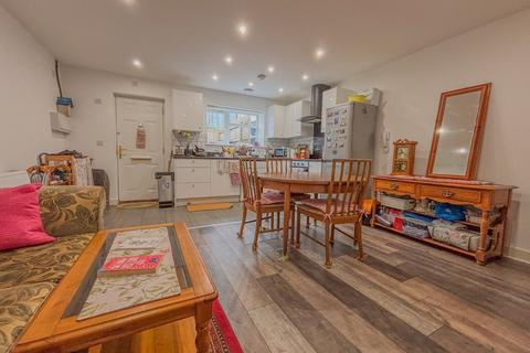 undefined, Bedminster Place, Bristol BS3