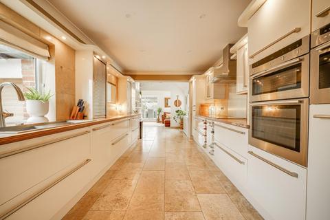 undefined, Leighton Road, Heath And Reach, Leighton Buzzard