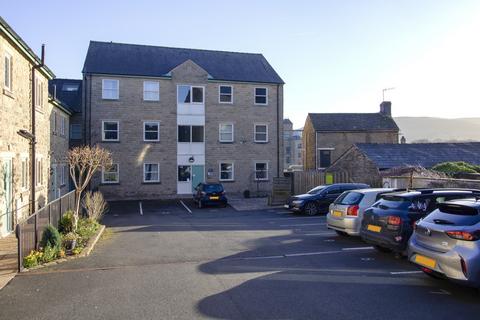 2 bedroom ground floor flat for sale, Moorside View, Glossop SK13