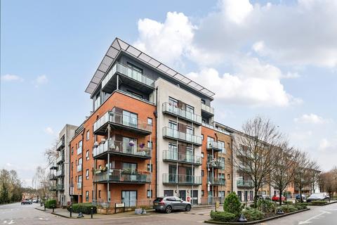undefined, Desvignes Drive, Hither Green, London, SE13