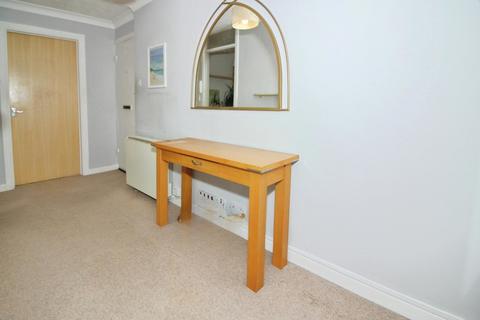 2 bedroom apartment for sale, New Milton