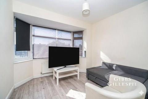 undefined, Western Avenue, London, W3
