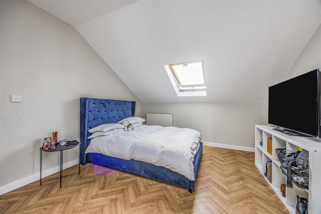 Flat 2, Charlotte Terrace, Warren Avenue, Southsea