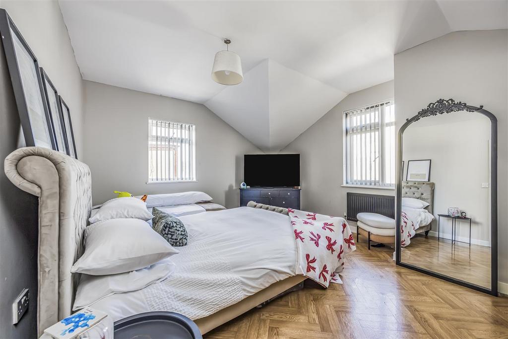 Flat 2, Charlotte Terrace, Warren Avenue, Southsea