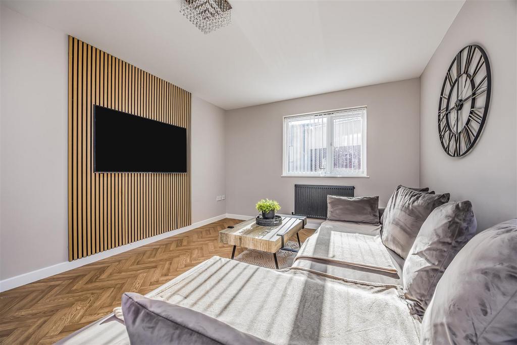 Flat 2, Charlotte Terrace, Warren Avenue, Southsea