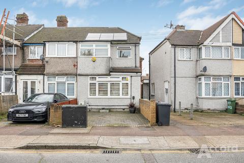 undefined, Third Avenue, Dagenham, RM10
