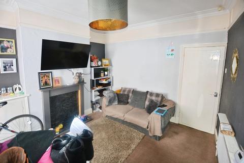 3 bedroom terraced house for sale, Marlow Road, Leicester LE3