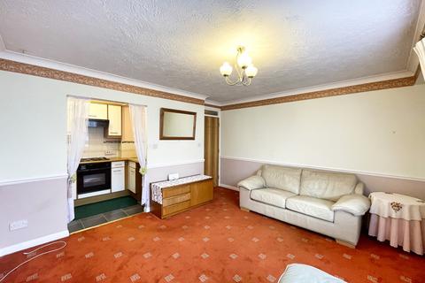 1 bedroom flat for sale, Gordon Place, Southend-on-sea SS1