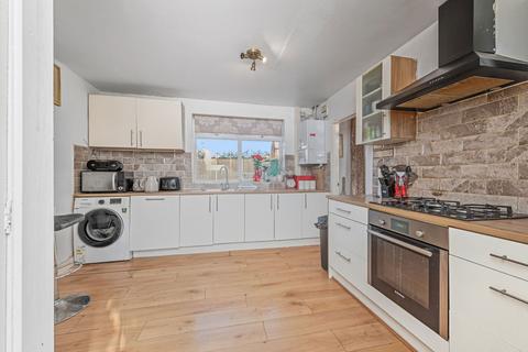 undefined, North Parkway, Leeds LS14