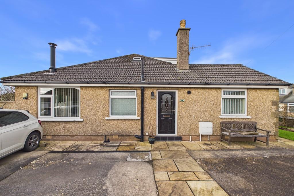8 Meadow Drive