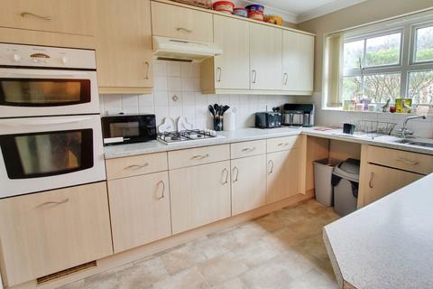 3 bedroom detached house for sale, Dagless Way, March PE15