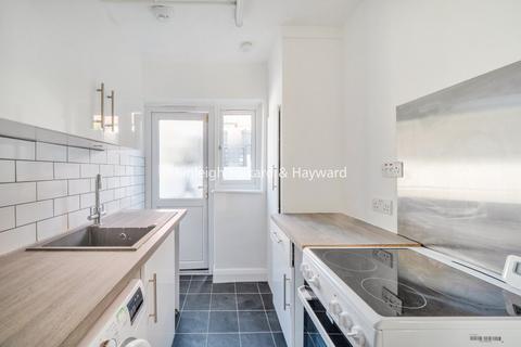 undefined, Mount Court, West Wickham, BR4