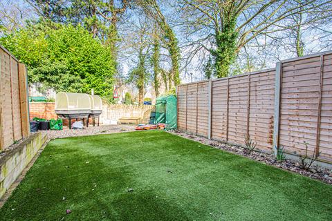 3 bedroom terraced house for sale, Malthouse Close, Wellingborough NN9