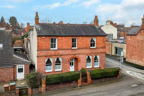 4 bedroom detached house for sale, Harrowden Road, Wellingborough NN8