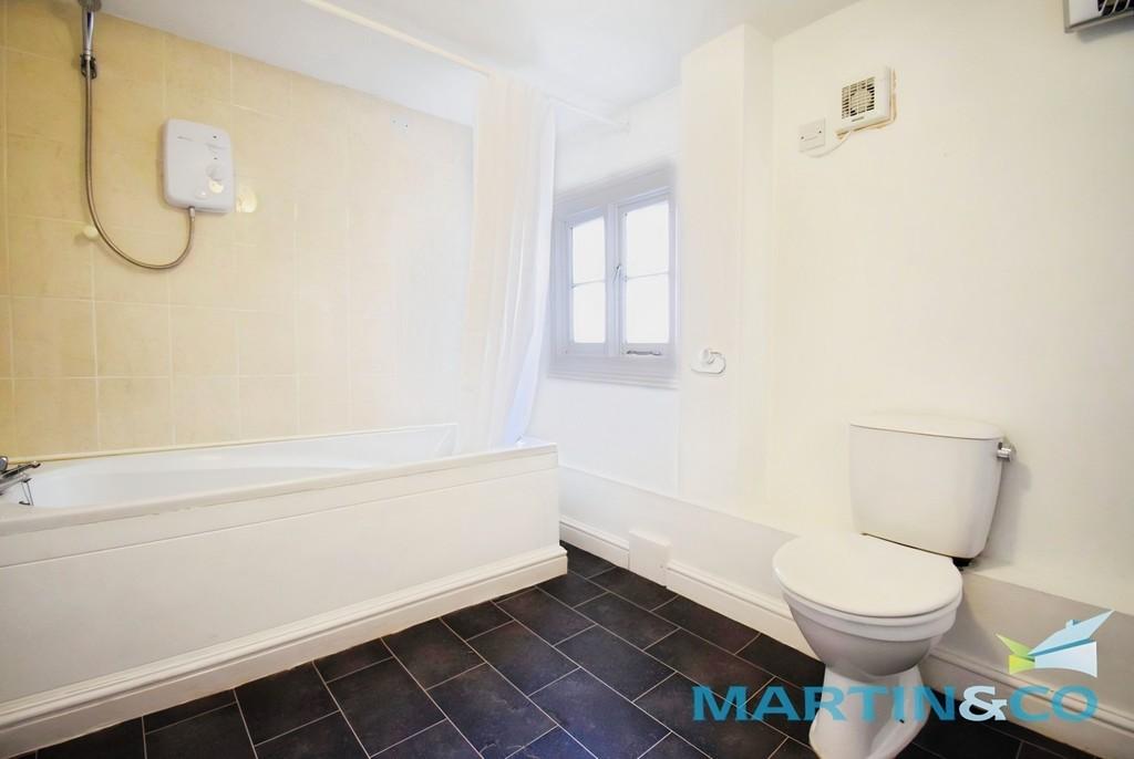 7fb3c19f-Bathroom 20 Shot