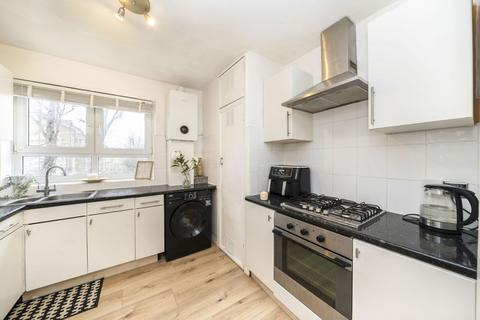 2 bedroom flat for sale, Elliscombe Road, Charlton