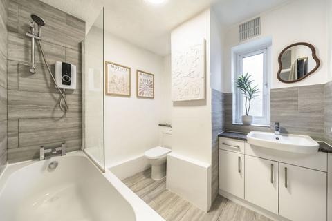 2 bedroom flat for sale, Elliscombe Road, Charlton