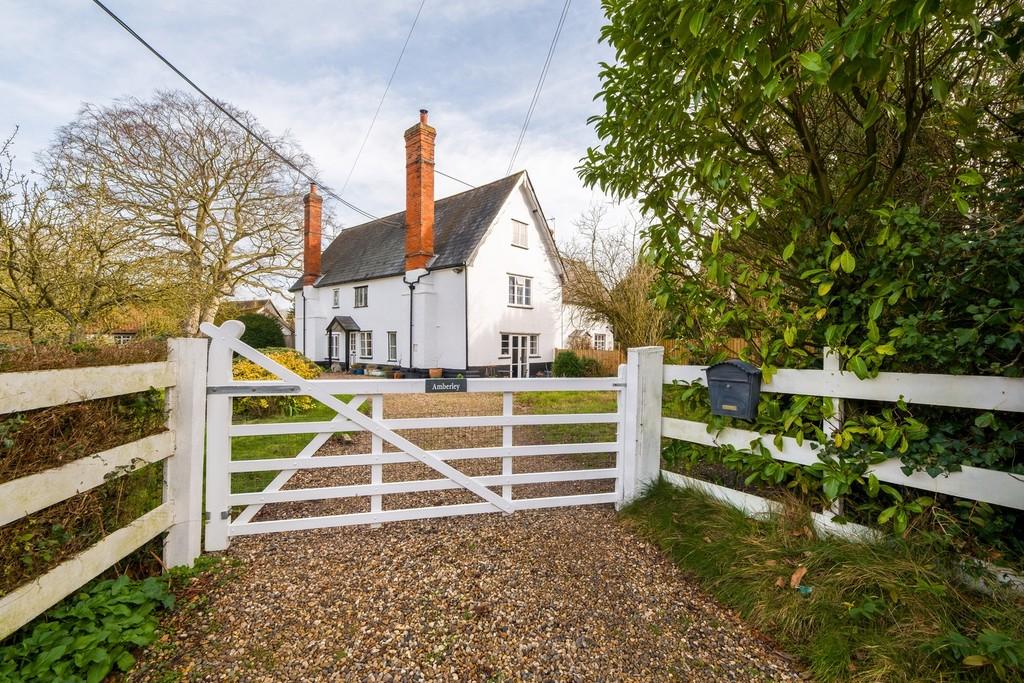 1440px Amberley - 1