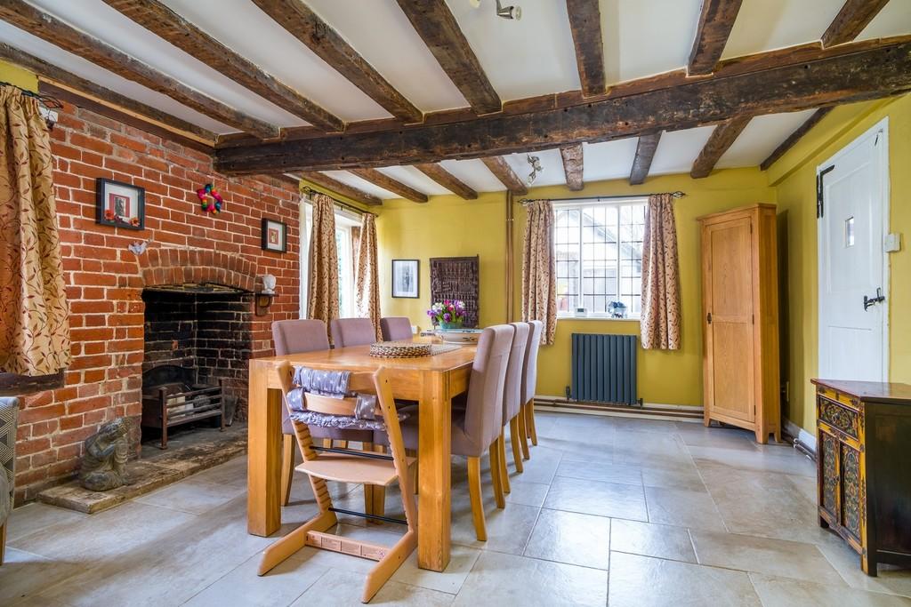 1440px Amberley - 22