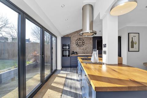 3 bedroom detached house for sale, Kingsworth Road, Bury St. Edmunds