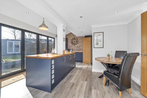 3 bedroom detached house for sale, Kingsworth Road, Bury St. Edmunds