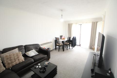 2 bedroom apartment for sale, Claremont Heights, Colchester