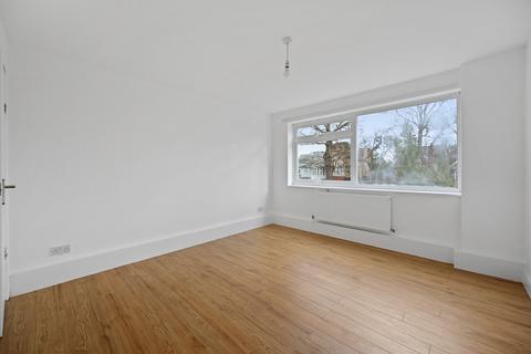 2 bedroom apartment for sale, Charlwood Close, Harrow
