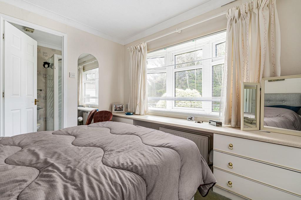 Bedroom 1 (3)