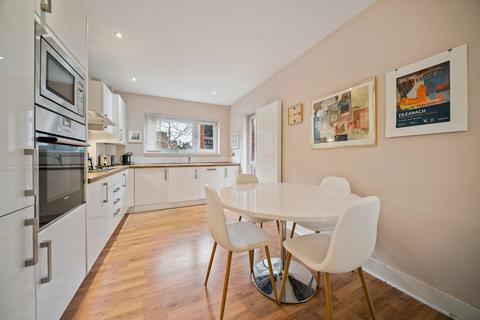 undefined, Fettes Rise, Edinburgh, Midlothian