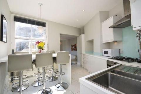 2 bedroom flat to rent, Lynn Road, Clapham SW12
