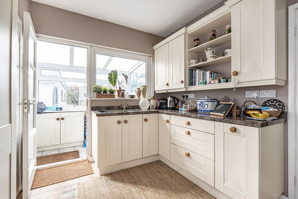 Kitchen (4)