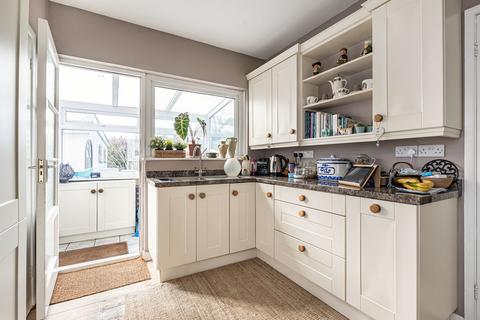 3 bedroom detached bungalow for sale, Fairfield Close, Bovey Tracey