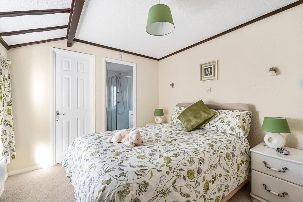 Bed 1