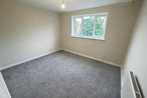 undefined, Brittany Court, High Street South, Dunstable, Bedfordshire, LU6 3HR