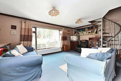 undefined, Oakfield Road, Camberley GU17