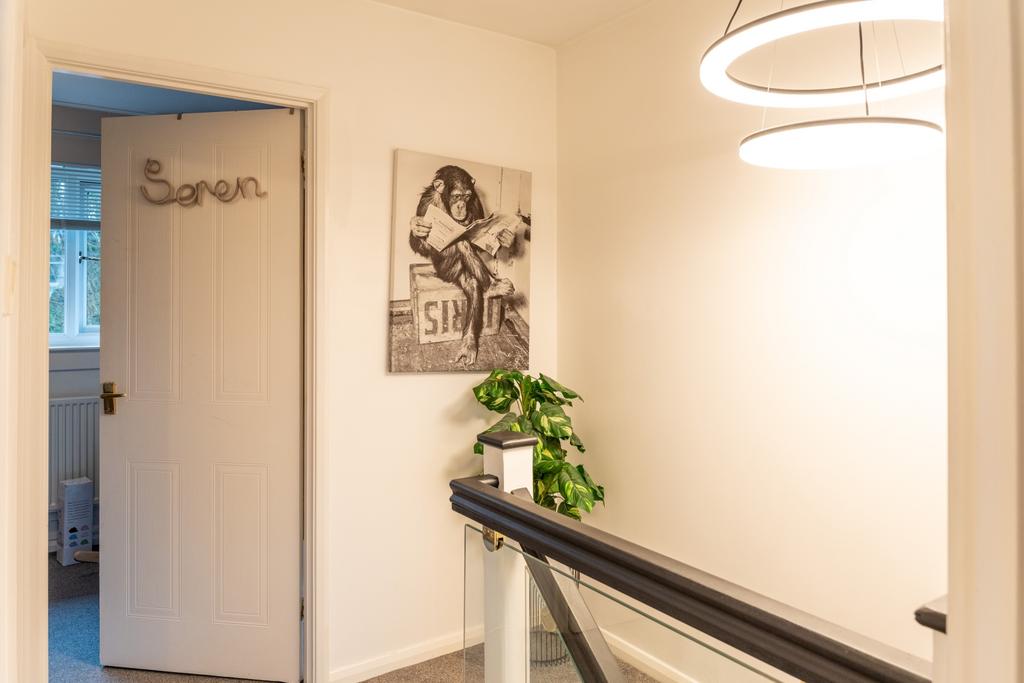 Marigold Close-22