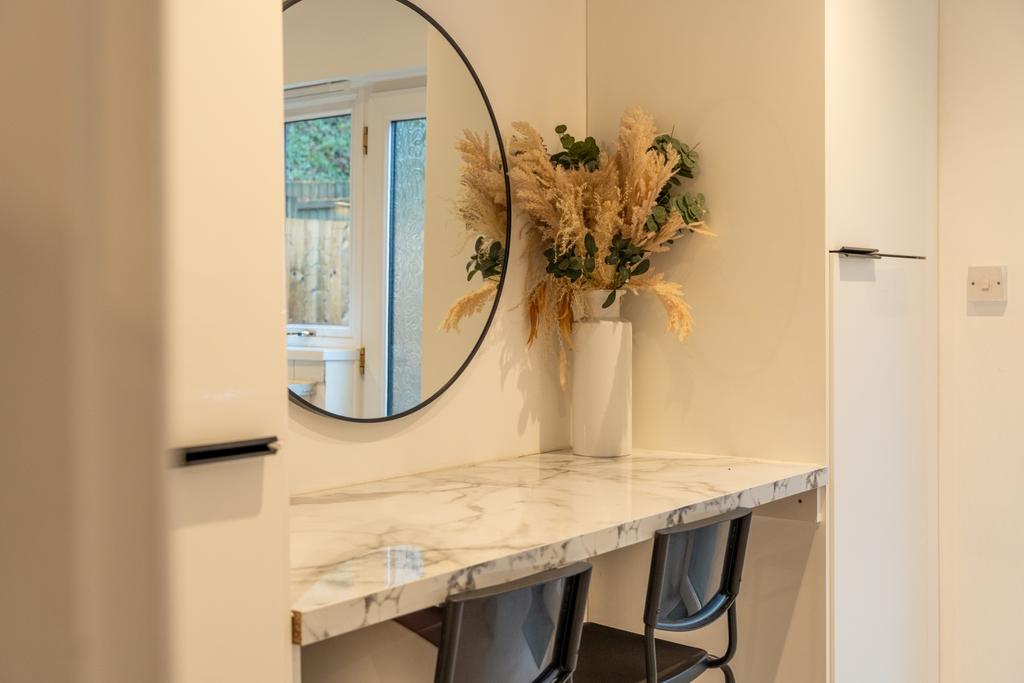 Marigold Close-4