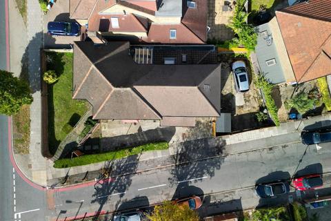 5 bedroom semi-detached house for sale, Western Avenue, Acton, London, W3 7