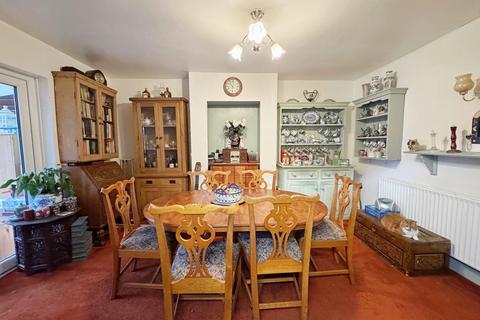 3 bedroom semi-detached house for sale, Coventry Road, Kenilworth