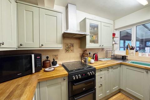 3 bedroom semi-detached house for sale, Coventry Road, Kenilworth