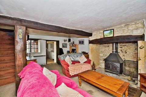 undefined, East Street, Crewkerne