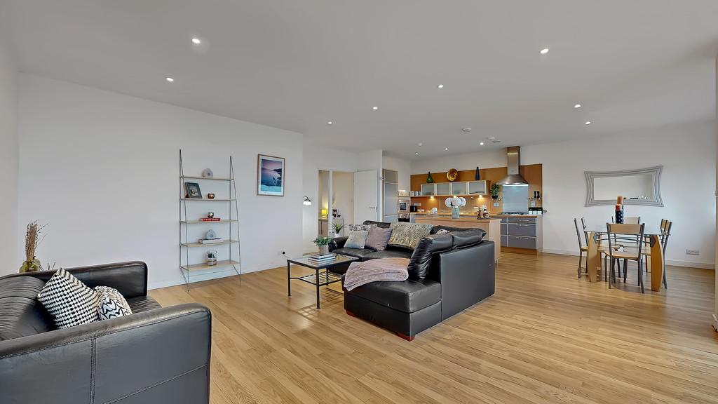 9-print-108 Lancefield Quay Flat 4.2 19