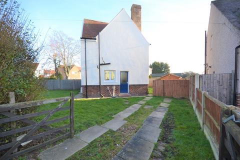 undefined, Central Drive, Doncaster DN10